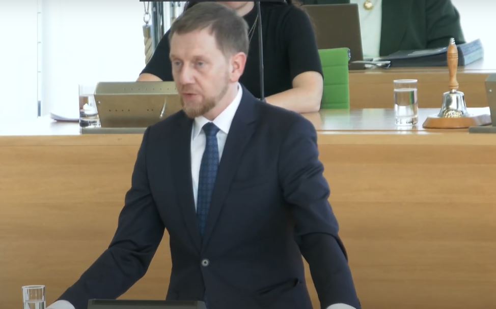 Read more about the article Michael Kretschmer Ausbildung: Der ungewöhnliche Weg eines Politikers