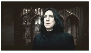 Read more about the article Severus Snape: Der rätselhafte Held von Hogwarts
